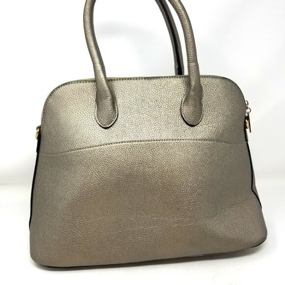 Handbags - Gray Large Shoulder Handbag Excellent Comfortable Lightweight Easy to Care Purse